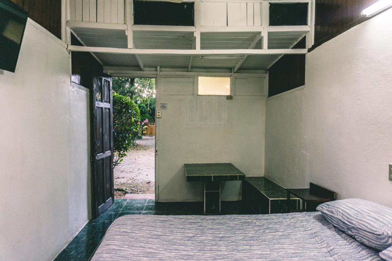 Cabinas El Prado San Isidro De El General Bagian luar foto